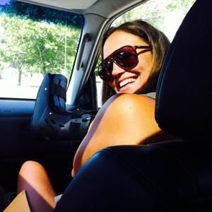 Meet your Posher, Vanessa